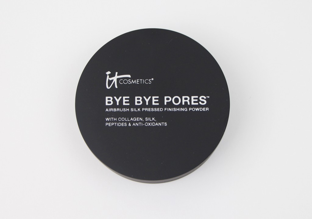IT Cosmetics Bye Bye Pores Pressed Powder Review