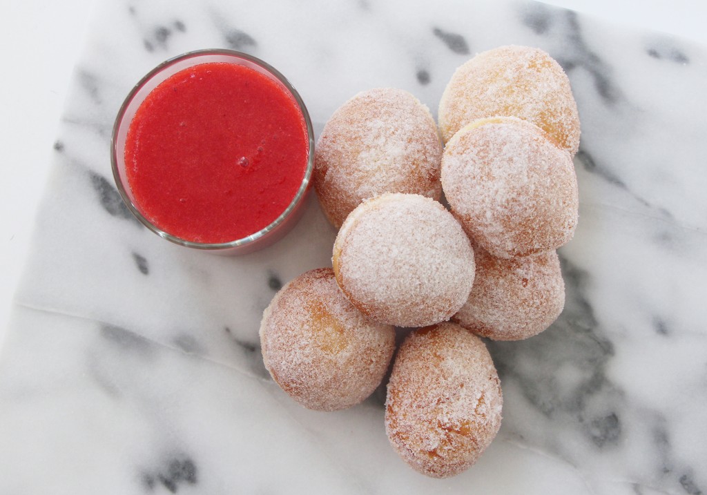 Bottega Louie Beignet Donuts with Fresh Raspberry Sauce Recipe 3