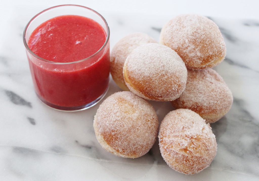 Bottega Louie Beignet Donuts with Fresh Raspberry Sauce Recipe 4