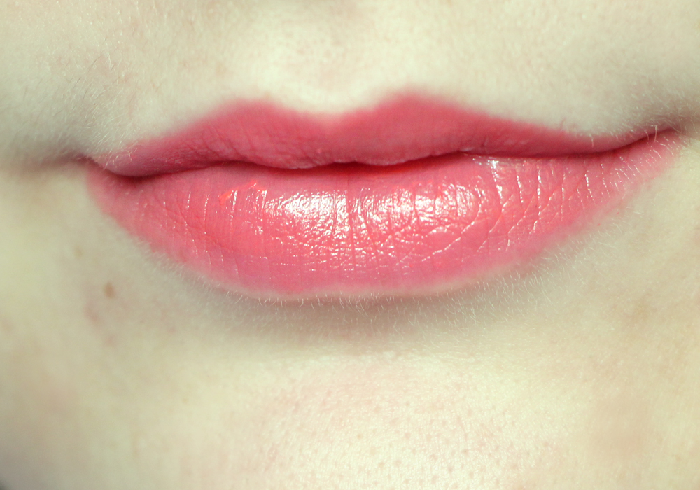 Addiction NV Perfect Peck Lipstick Review and Swatches